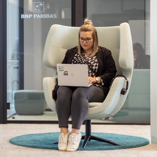 Photograph of a BNP Paribas employee